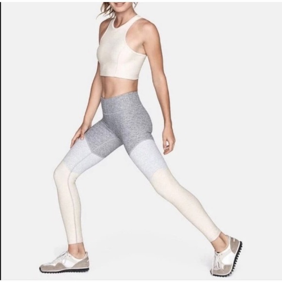 NEW Outdoor Voices Womens Spring 7/8 Color Block Leggings‎ Grey Size Small - Picture 2 of 16